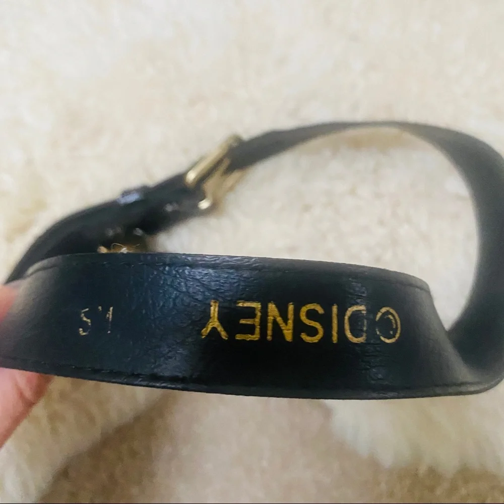 VINTAGE RETRO DISNEY MINNIE MOUSE BELT WITH CHARM BLACK PATENT FAUX LEATHER